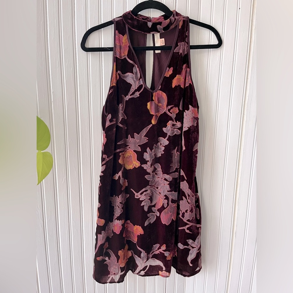 Band of Gypsies Floral Velvet Choker Dress